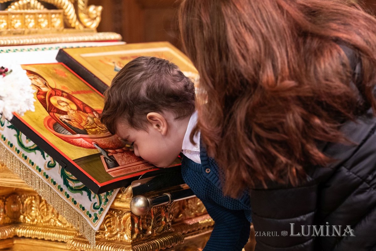 Binecuvântarea Izvorului Tămăduirii pentru bucureșteni  251886