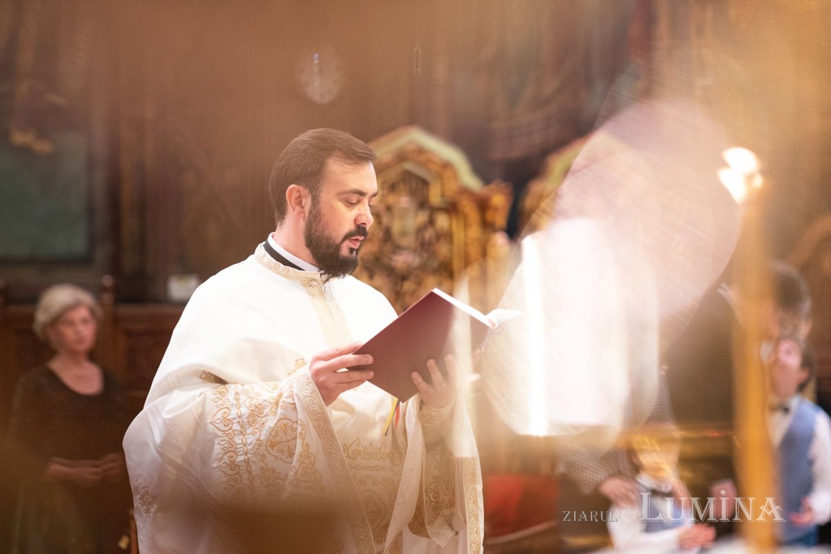 Binecuvântarea Izvorului Tămăduirii pentru bucureșteni  251890