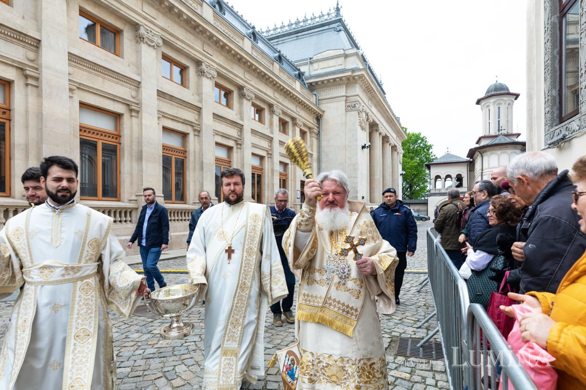 Binecuvântarea Izvorului Tămăduirii pentru bucureșteni  251901