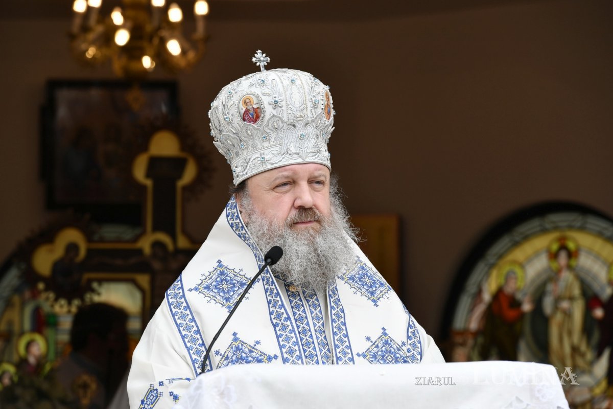 Pelerinaj la izvorul tămăduitor al Mănăstirii Ghighiu 251796