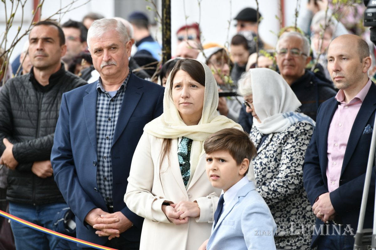 Pelerinaj la izvorul tămăduitor al Mănăstirii Ghighiu 251806