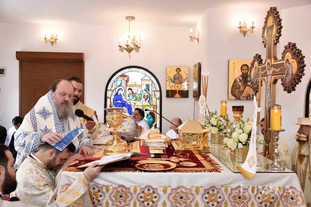 Pelerinaj la izvorul tămăduitor al Mănăstirii Ghighiu 251814