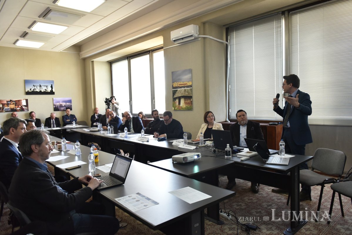 Dezbatere internațională despre secularizare și crizele sociale contemporane 252250