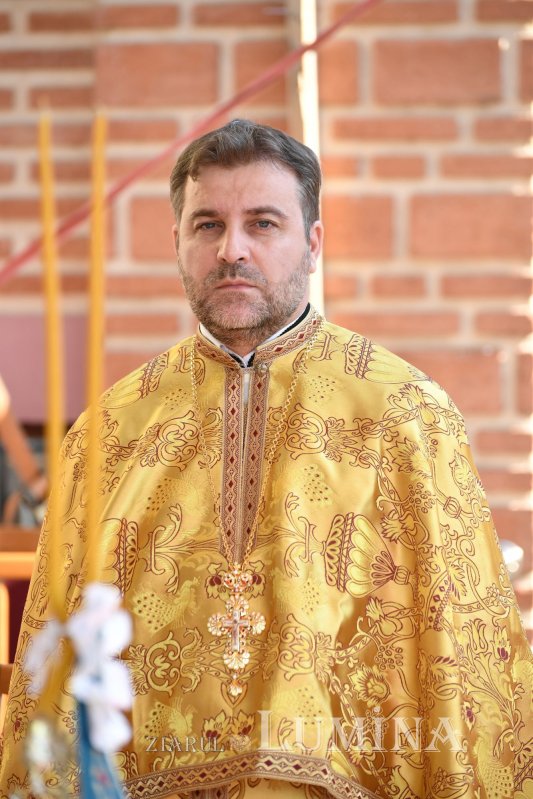 Înnoire la Biserica Domnească din București 252471