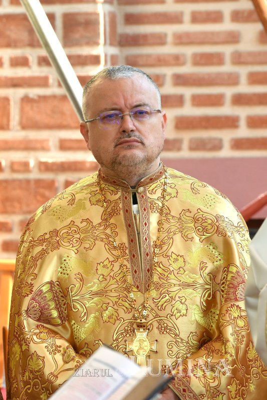 Înnoire la Biserica Domnească din București 252484