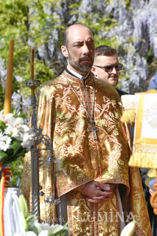 Înnoire la Biserica Domnească din București 252491