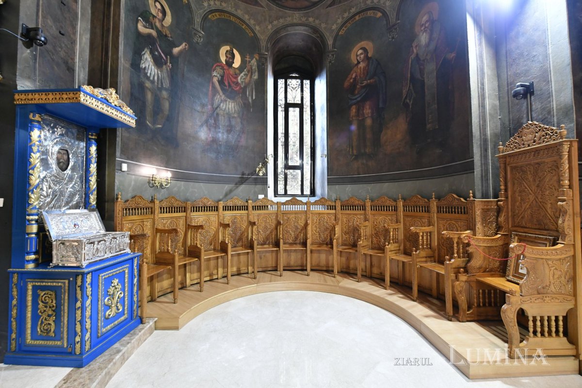 Înnoire la Biserica Domnească din București 252495