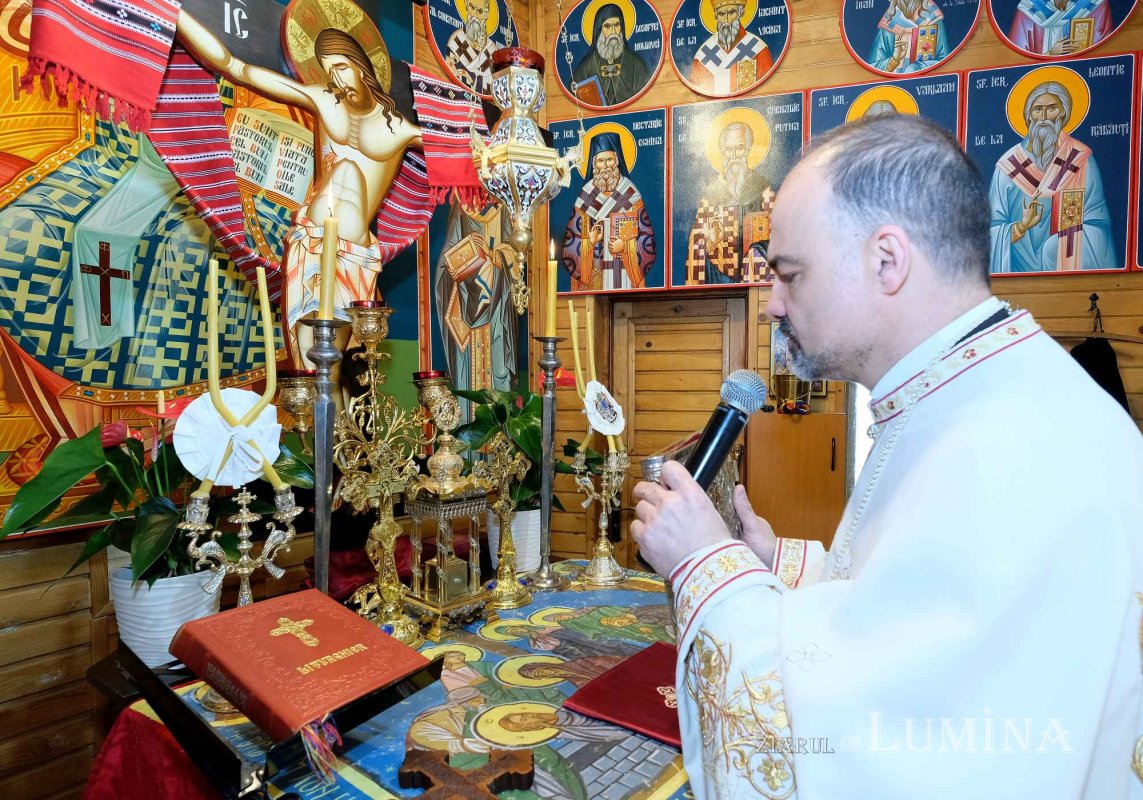 Laudă adusă ocrotitorului Olteniei la Parohia Săbăreni din Buftea 252974