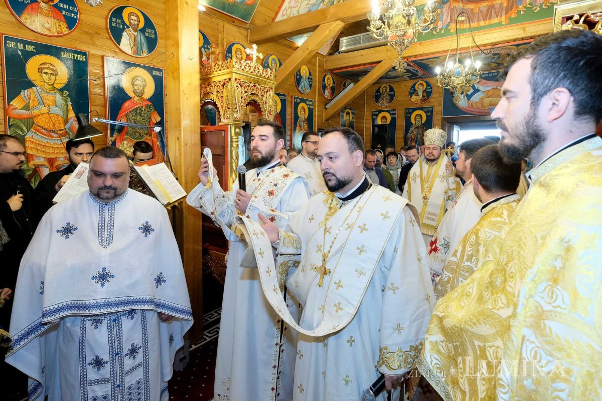 Laudă adusă ocrotitorului Olteniei la Parohia Săbăreni din Buftea 252975