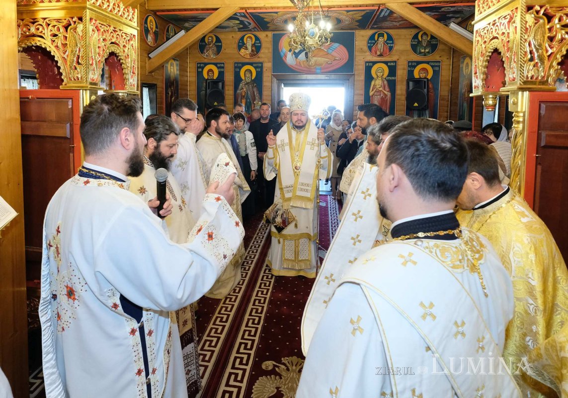 Laudă adusă ocrotitorului Olteniei la Parohia Săbăreni din Buftea 252976