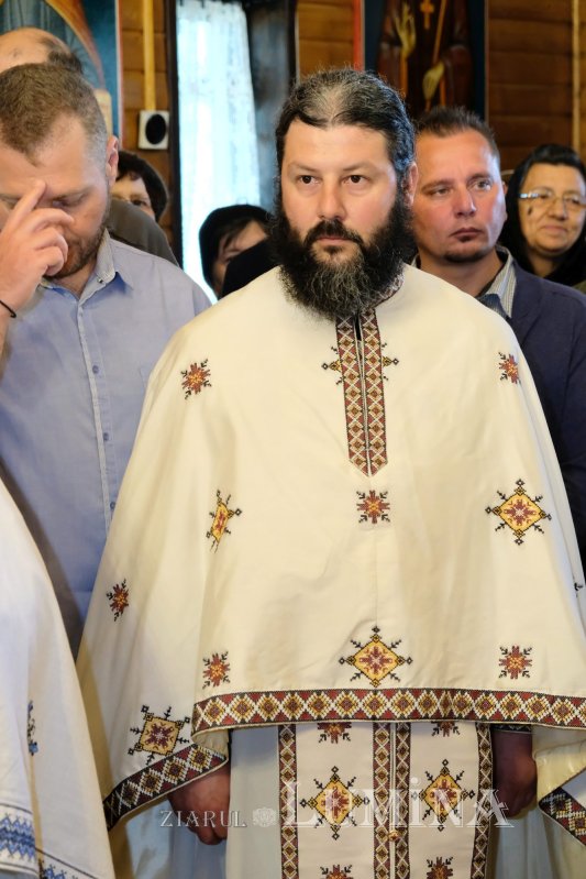 Laudă adusă ocrotitorului Olteniei la Parohia Săbăreni din Buftea 252980