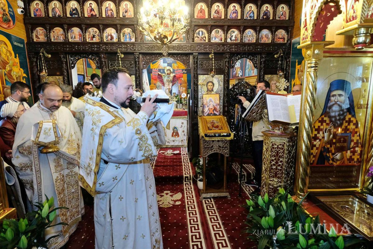 Laudă adusă ocrotitorului Olteniei la Parohia Săbăreni din Buftea 253002