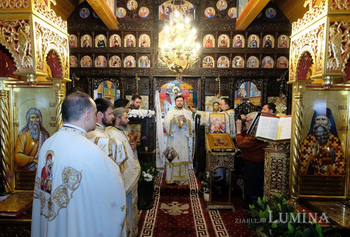 Laudă adusă ocrotitorului Olteniei la Parohia Săbăreni din Buftea 253005