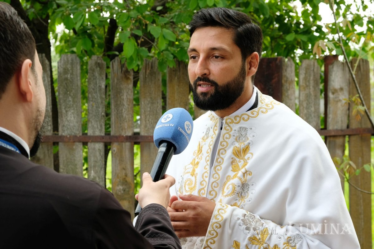 Laudă adusă ocrotitorului Olteniei la Parohia Săbăreni din Buftea 253016