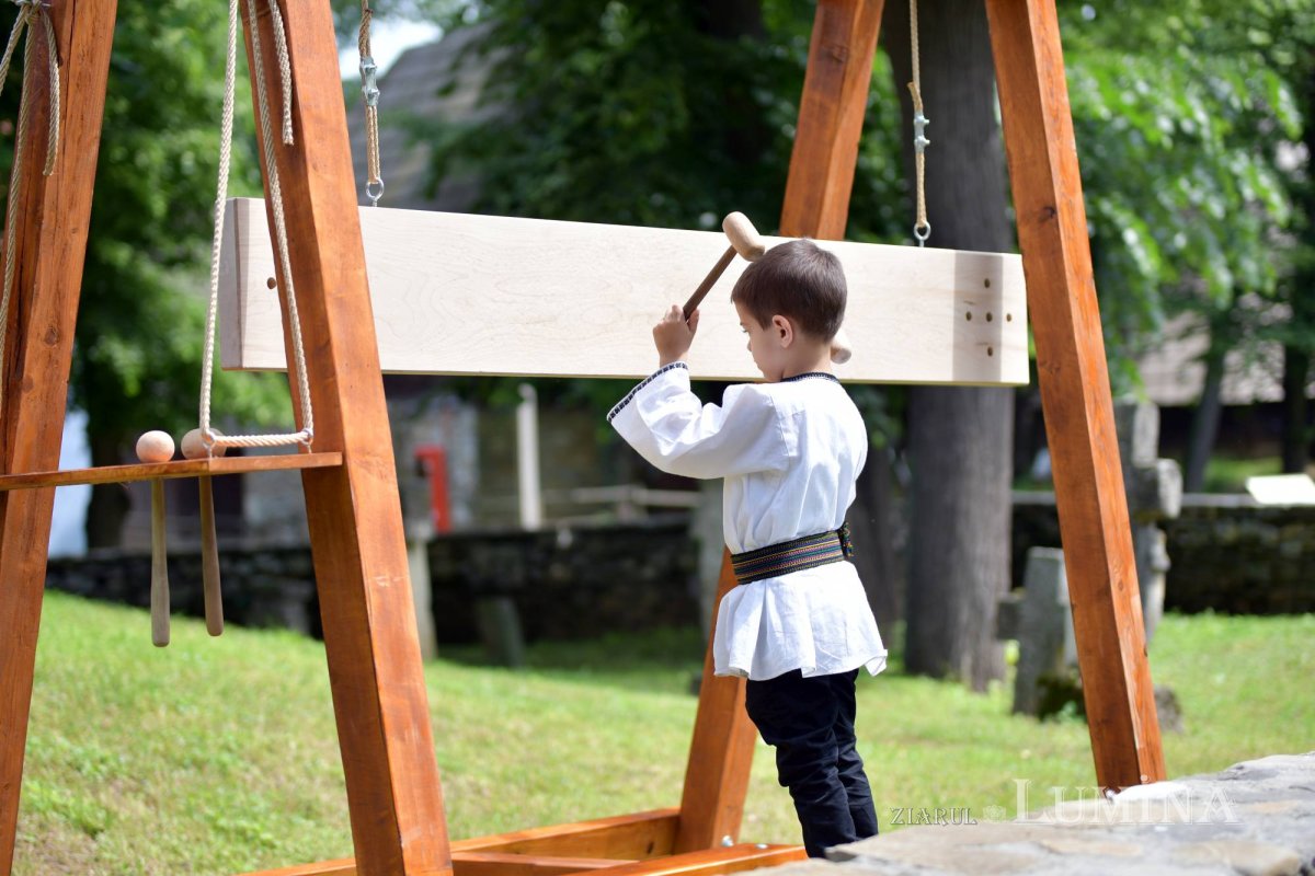 Sclipirile Luminii 253096