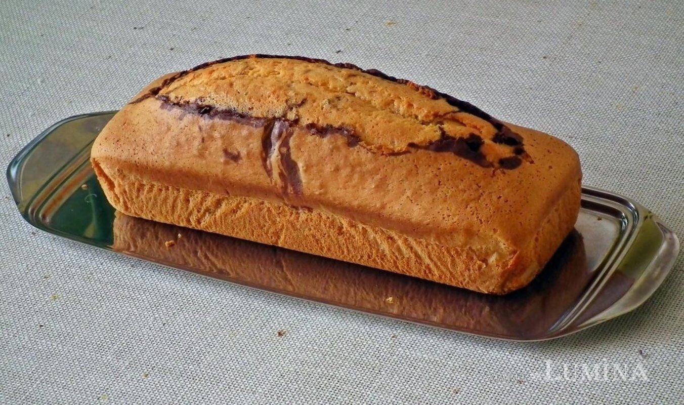 Deserturi simple cu albuş de ou 253300