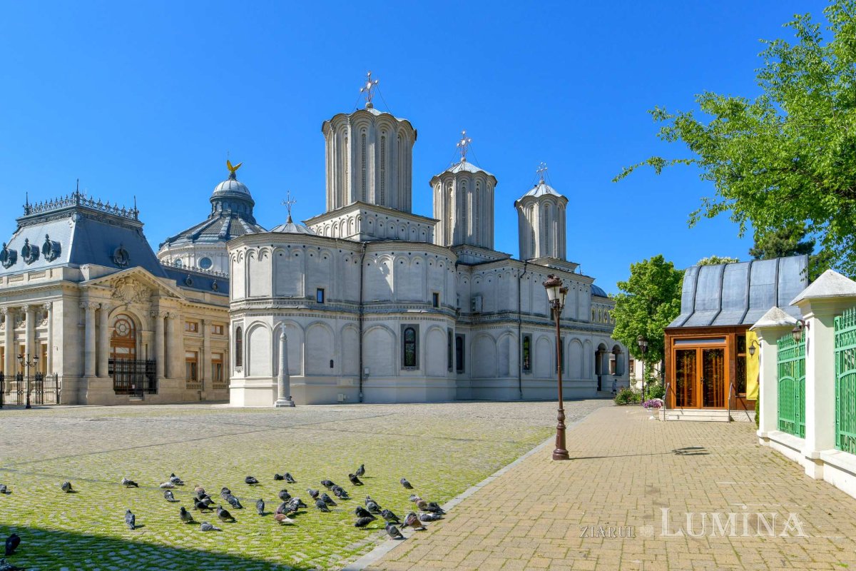 Pomenire și recunoștință regilor României la Catedrala Patriarhală 253703