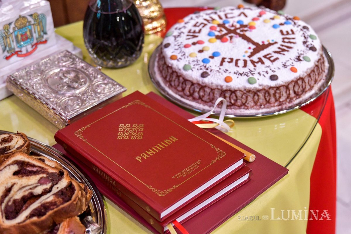 Pomenire și recunoștință regilor României la Catedrala Patriarhală 253708