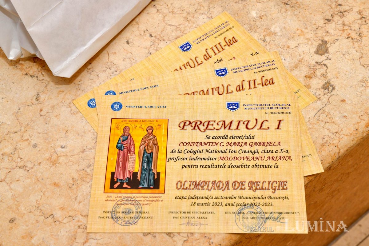 Premierea elevilor din București olimpici la Religie 253745