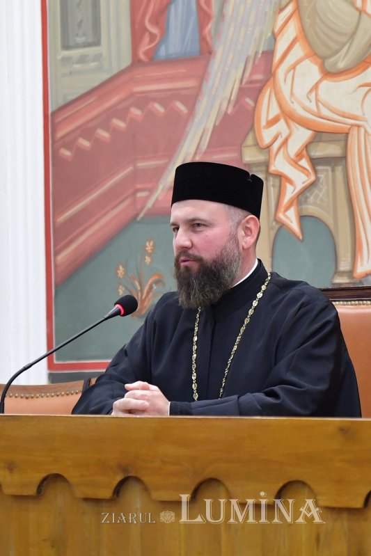 Premierea elevilor din București olimpici la Religie 253760