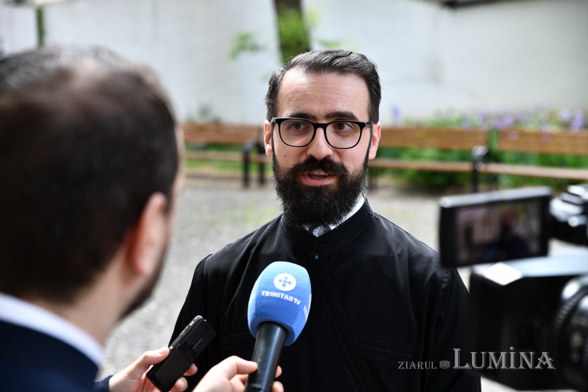 Premierea elevilor din București olimpici la Religie 253775