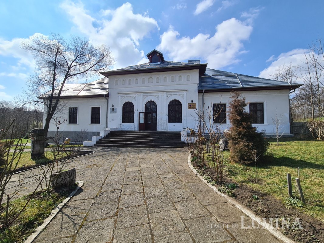 Stupca, satul de pe portativul lui Porumbescu 253618