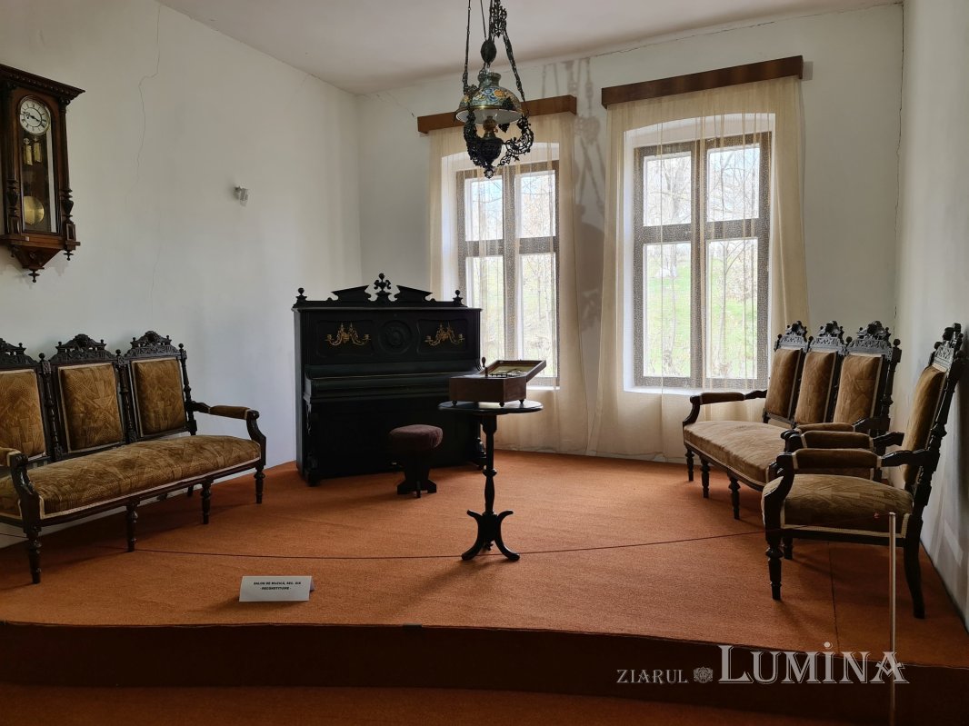 Stupca, satul de pe portativul lui Porumbescu 253655