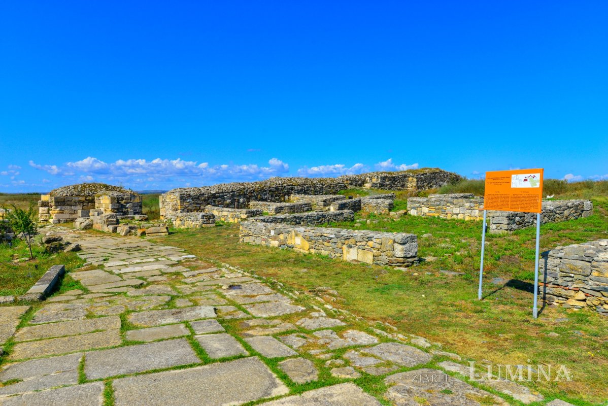 Cetatea Histria. Ieşirea din istorie, intrarea în Duh. Note de călătorie 253856