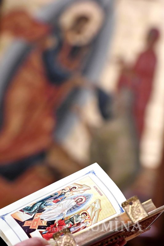 Sclipirile Luminii 253845