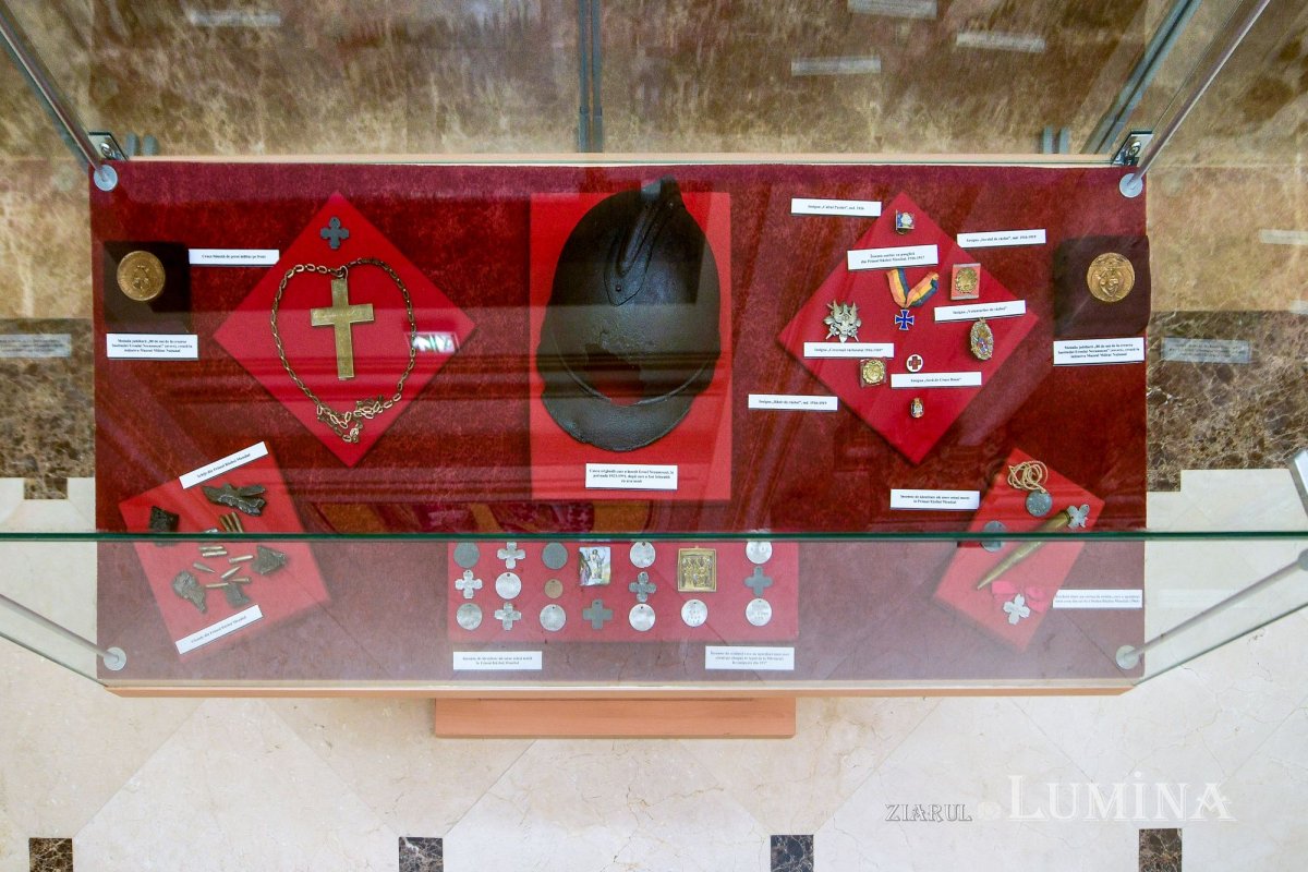 Eveniment comemorativ dedicat Eroului Necunoscut la Palatul Patriarhiei 254016