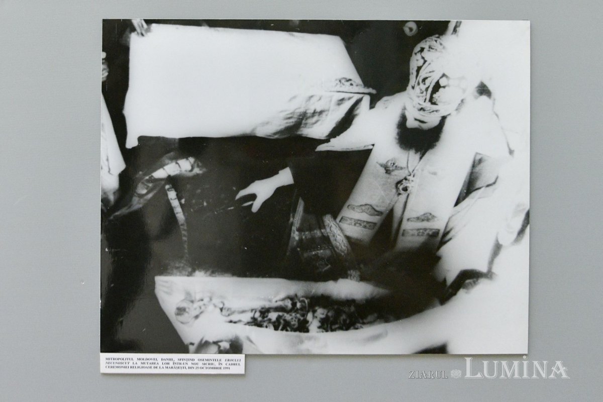 Eveniment comemorativ dedicat Eroului Necunoscut la Palatul Patriarhiei 254022