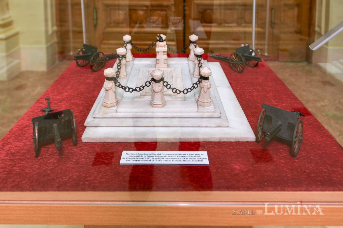 Eveniment comemorativ dedicat Eroului Necunoscut la Palatul Patriarhiei 254026