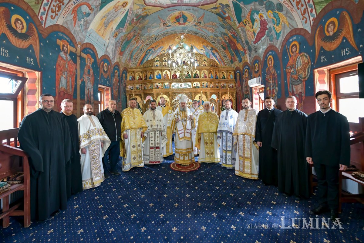 Înnoire și binecuvântare în Parohia Goruna din județul Prahova 254186