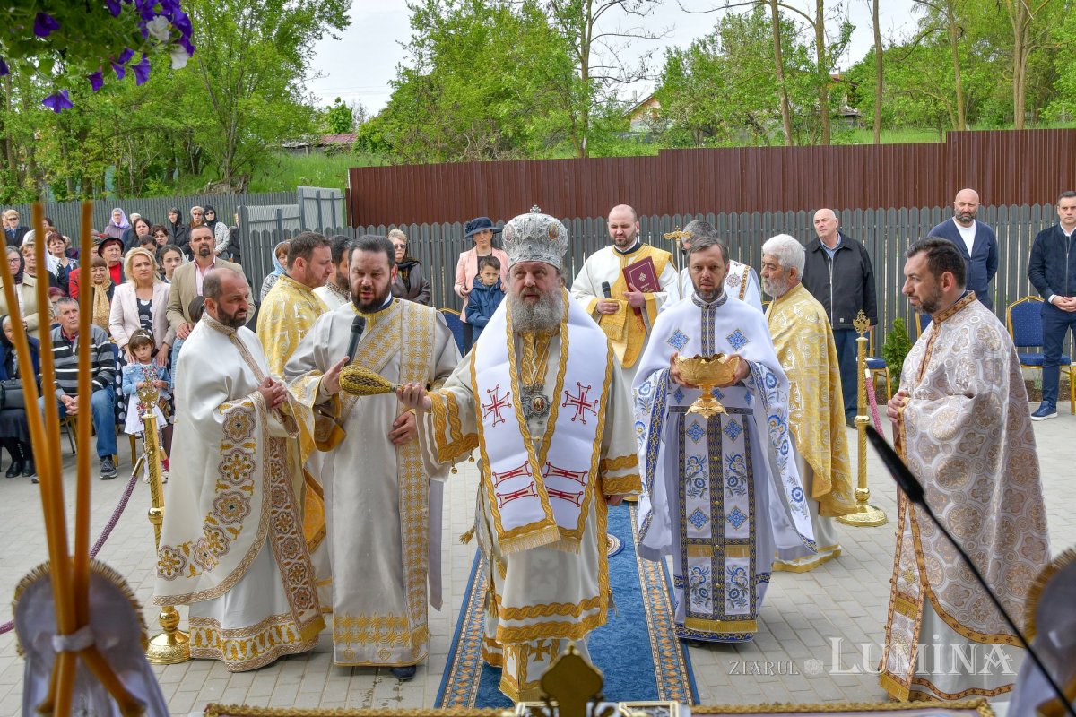 Înnoire și binecuvântare în Parohia Goruna din județul Prahova 254193