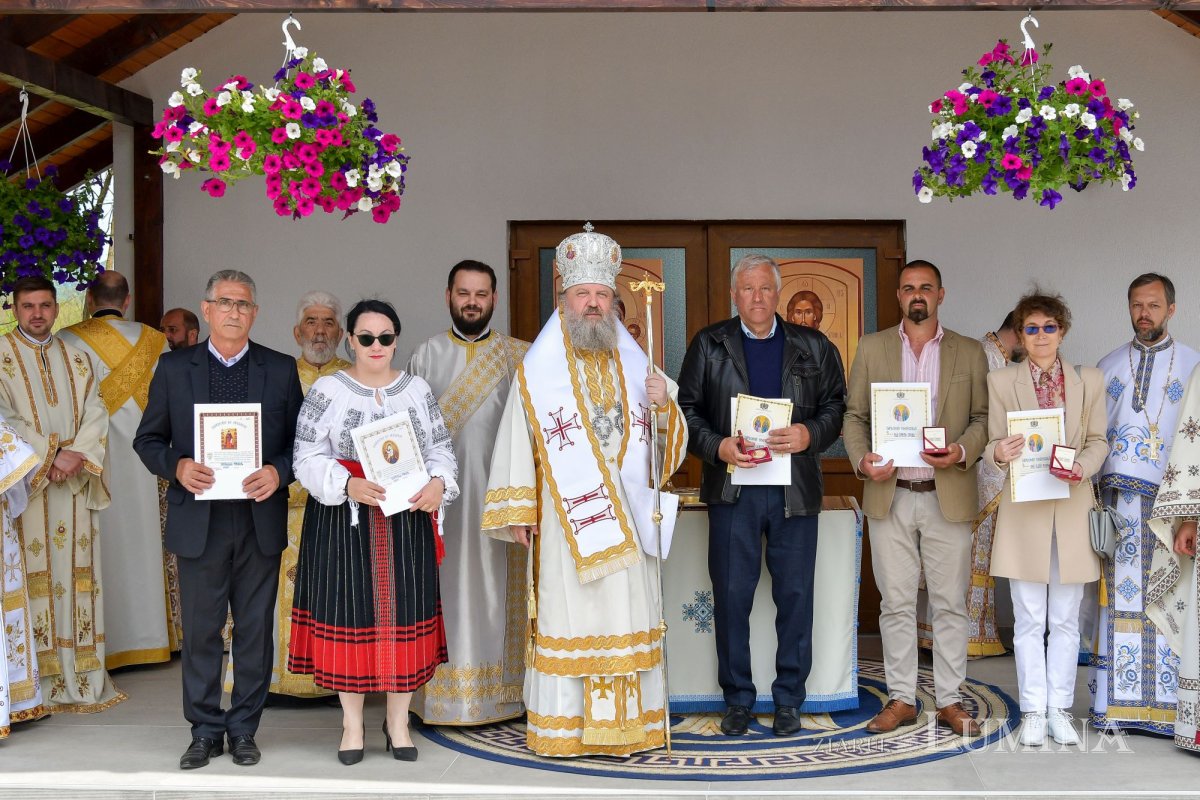 Înnoire și binecuvântare în Parohia Goruna din județul Prahova 254237