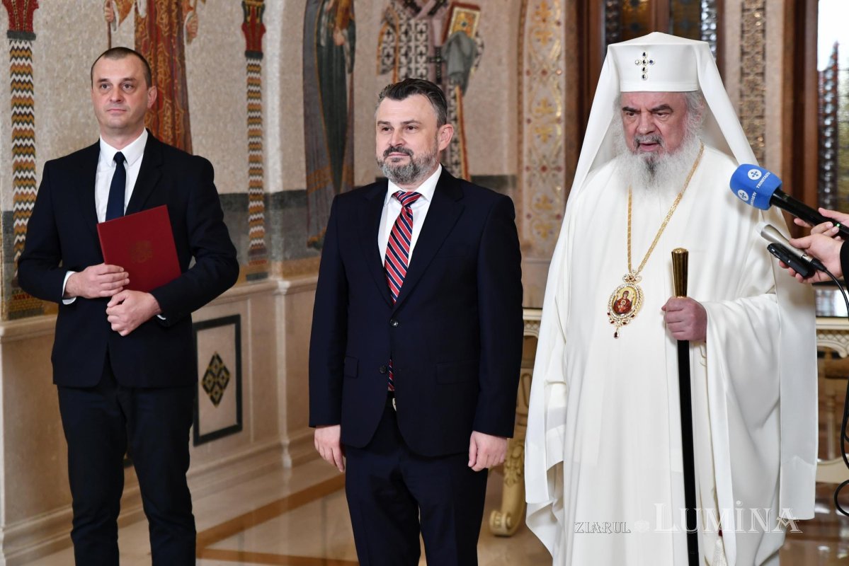 Protocol de cooperare între Patriarhia Română și Departamentul pentru Românii de Pretutindeni 254440