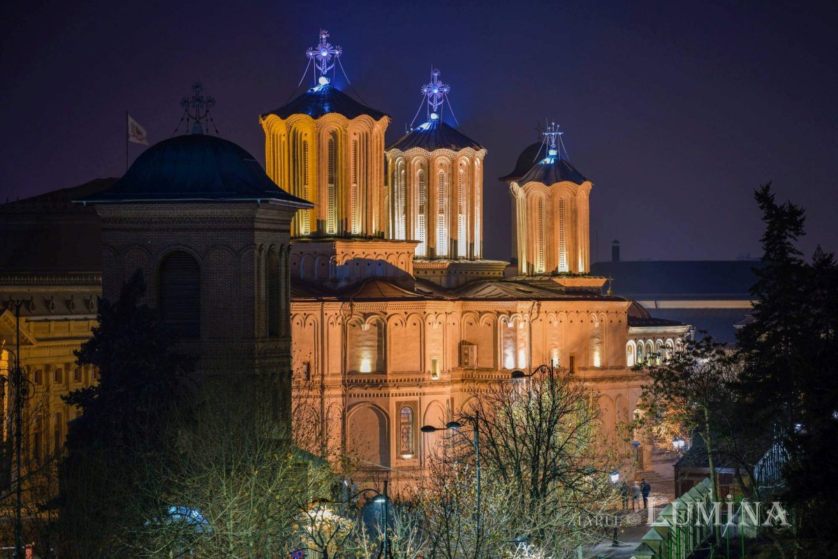 Sclipirile luminii 254560