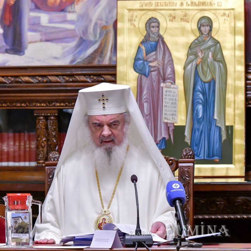 Ședință de lucru a Sinodului Mitropoliei Munteniei și Dobrogei 254746