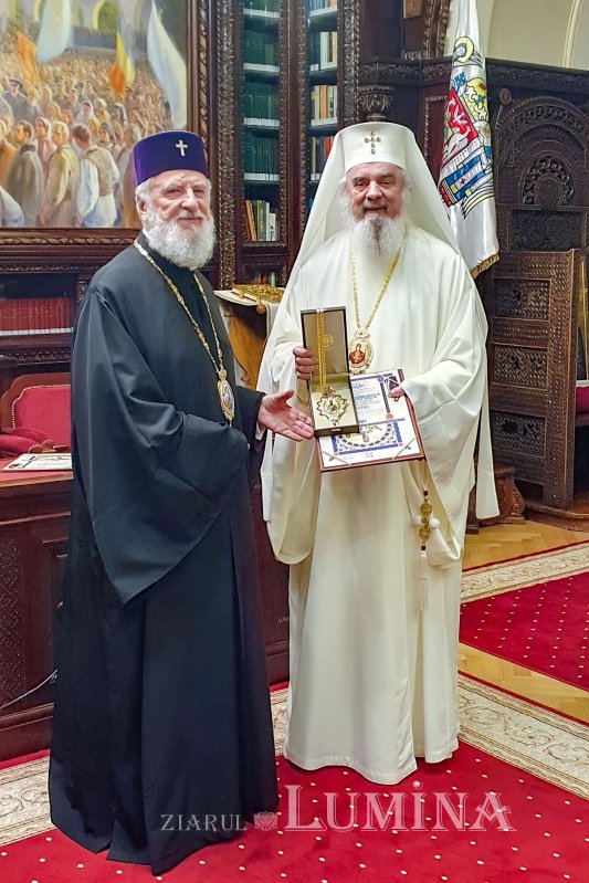 Ședință de lucru a Sinodului Mitropoliei Munteniei și Dobrogei 254797