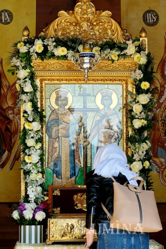 „Eliberatori ai creștinilor persecutați și protectori ai Bisericii” 254814