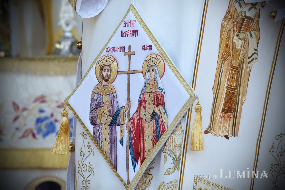 „Eliberatori ai creștinilor persecutați și protectori ai Bisericii” 254846