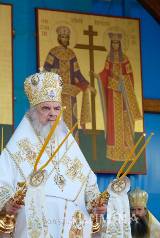 „Eliberatori ai creștinilor persecutați și protectori ai Bisericii” 254847