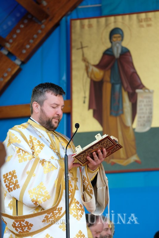 „Eliberatori ai creștinilor persecutați și protectori ai Bisericii” 254852