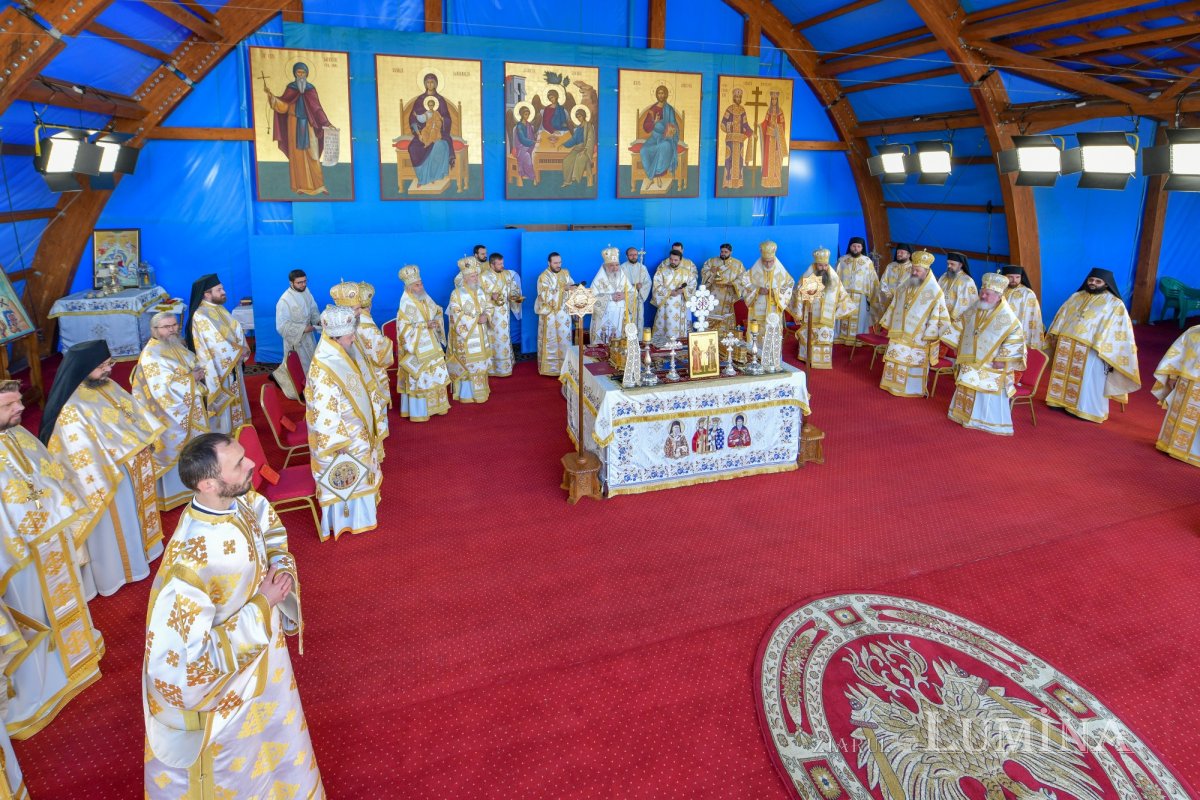 „Eliberatori ai creștinilor persecutați și protectori ai Bisericii” 254887