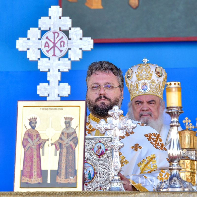 „Eliberatori ai creștinilor persecutați și protectori ai Bisericii” 254890