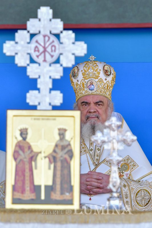 „Eliberatori ai creștinilor persecutați și protectori ai Bisericii” 254895