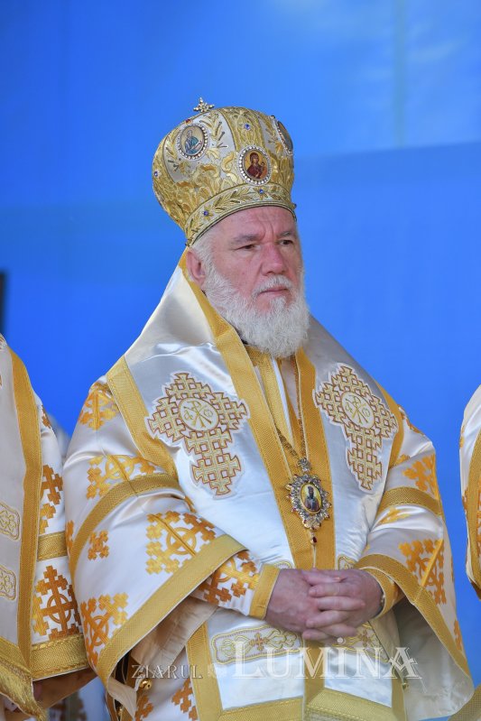 „Eliberatori ai creștinilor persecutați și protectori ai Bisericii” 254899