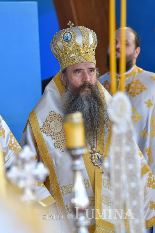 „Eliberatori ai creștinilor persecutați și protectori ai Bisericii” 254902