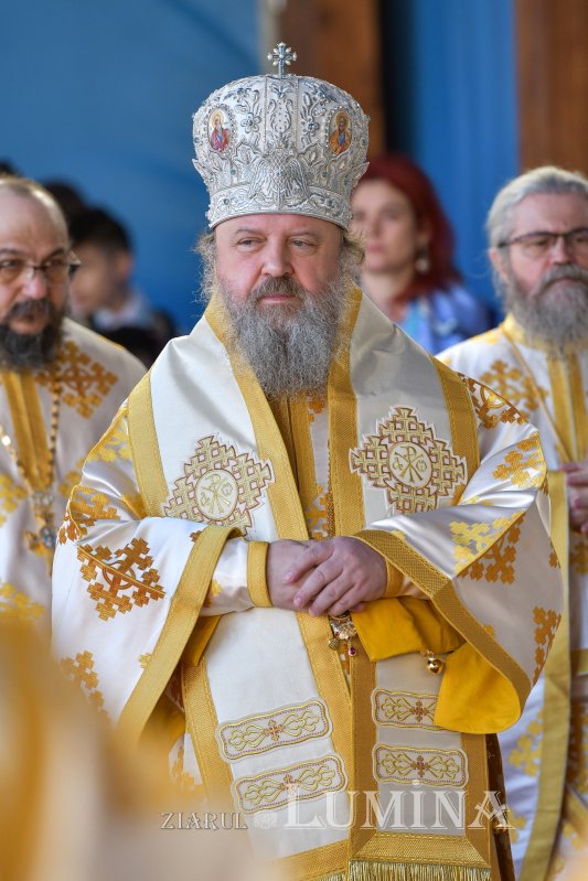 „Eliberatori ai creștinilor persecutați și protectori ai Bisericii” 254904