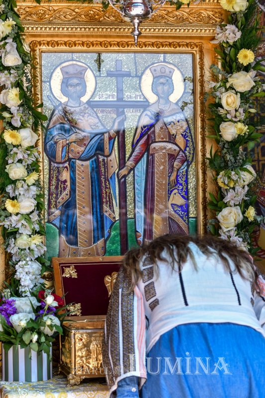 „Eliberatori ai creștinilor persecutați și protectori ai Bisericii” 254934